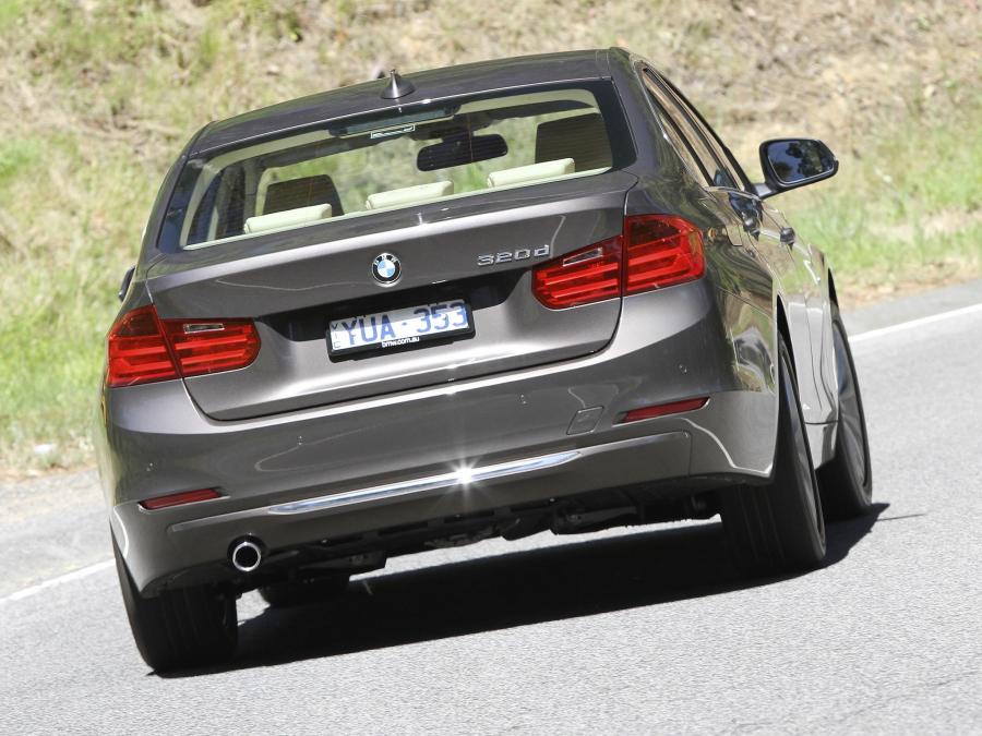  BMW 320d Sedan Modern Line 2012 года  (AU) (фото 3 из 16)